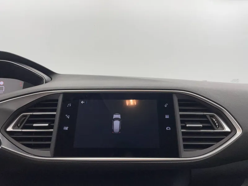 Image secondaire du véhicule 33