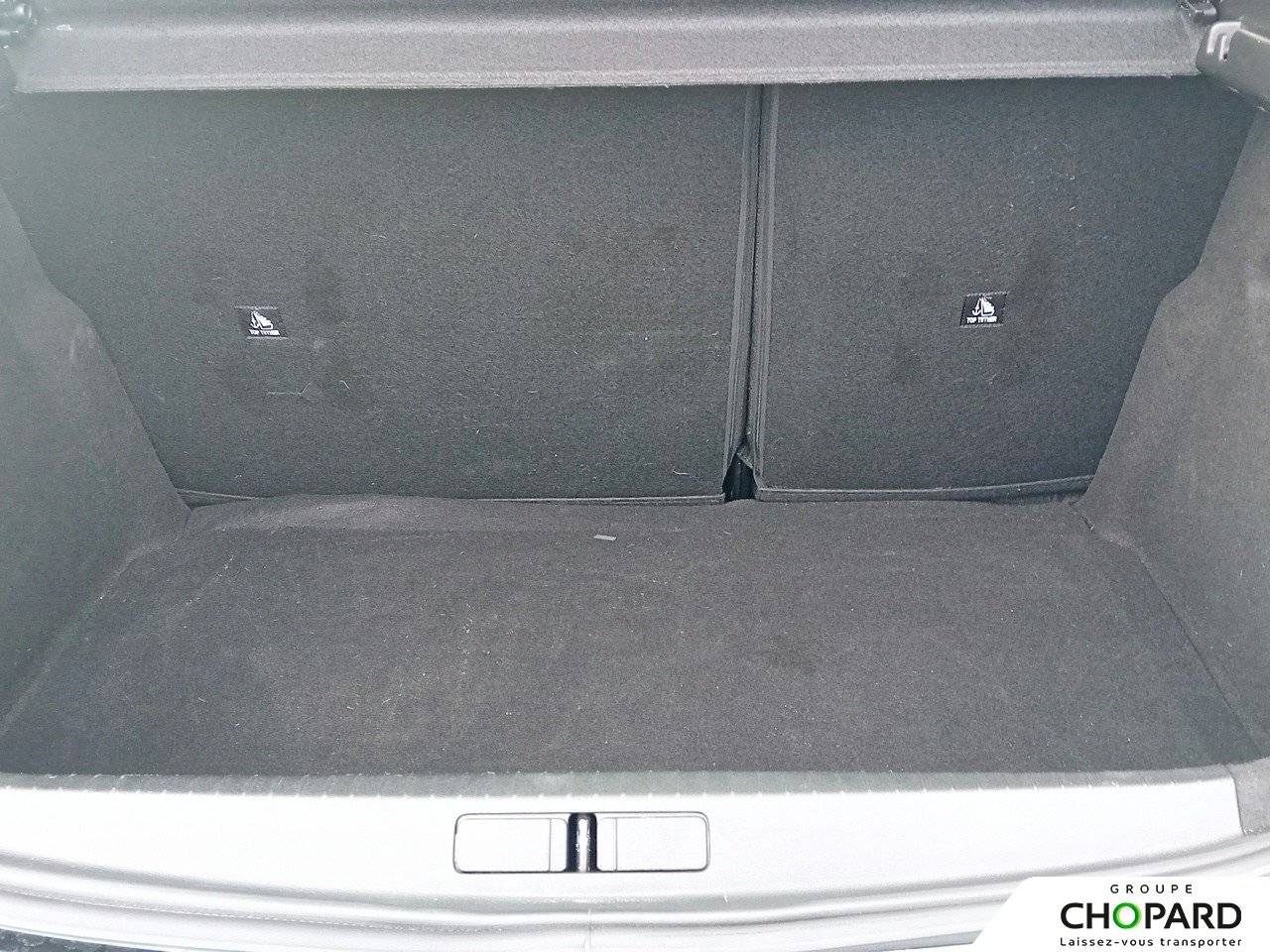 Image secondaire du véhicule 9