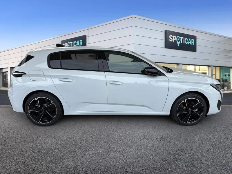 Image secondaire du véhicule 4