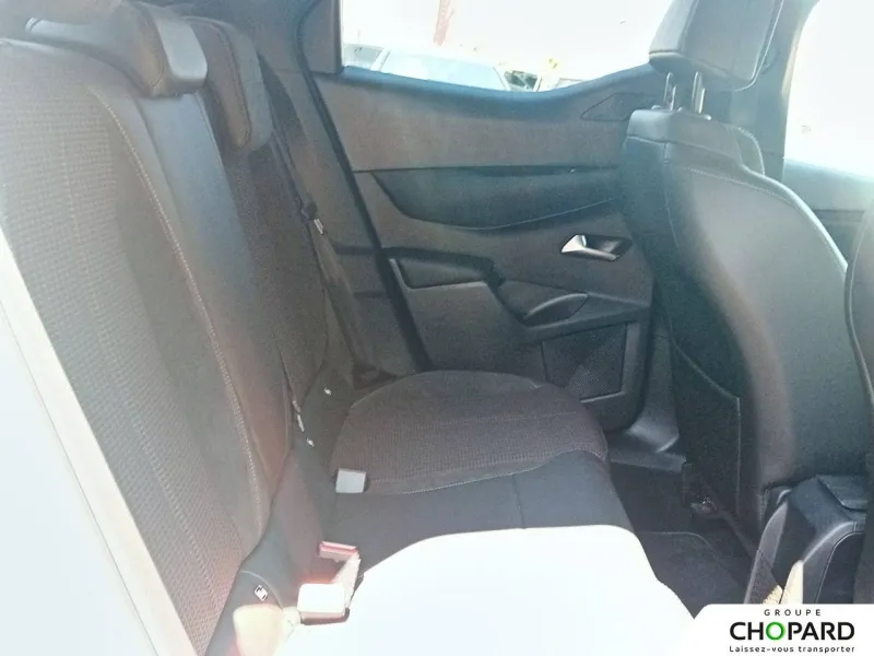 Image secondaire du véhicule 11