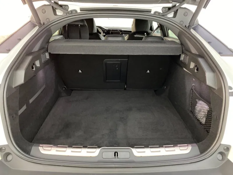 Image secondaire du véhicule 12