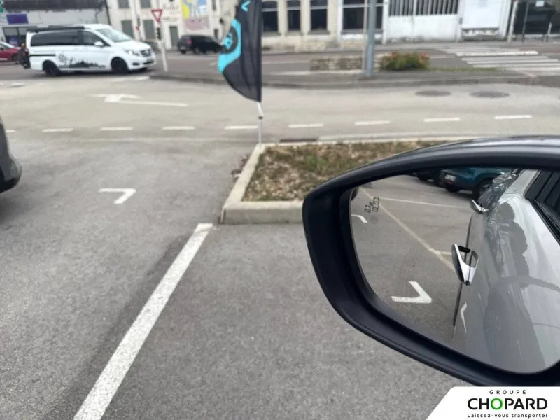 Image secondaire du véhicule 20