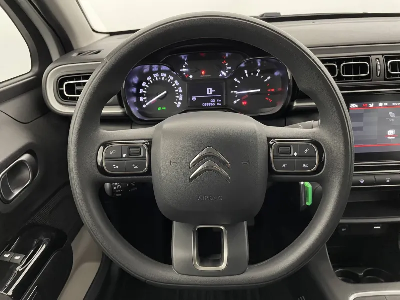 Image secondaire du véhicule 24