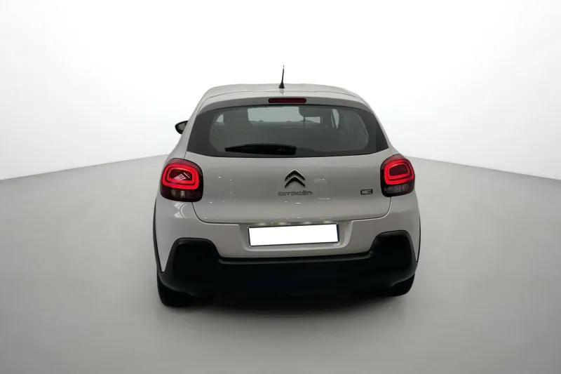 Image secondaire du véhicule 6