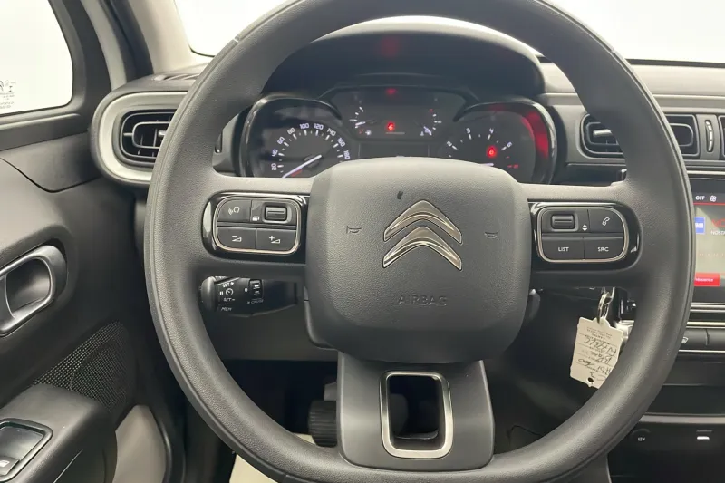 Image secondaire du véhicule 12