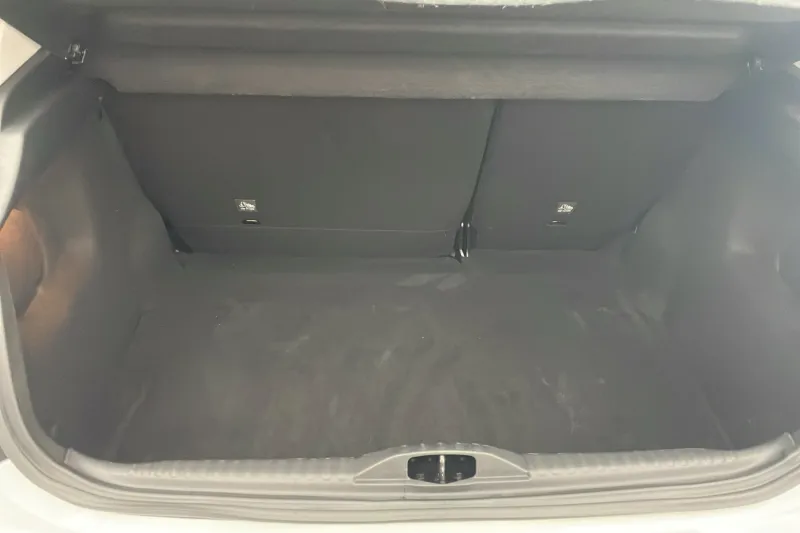 Image secondaire du véhicule 13