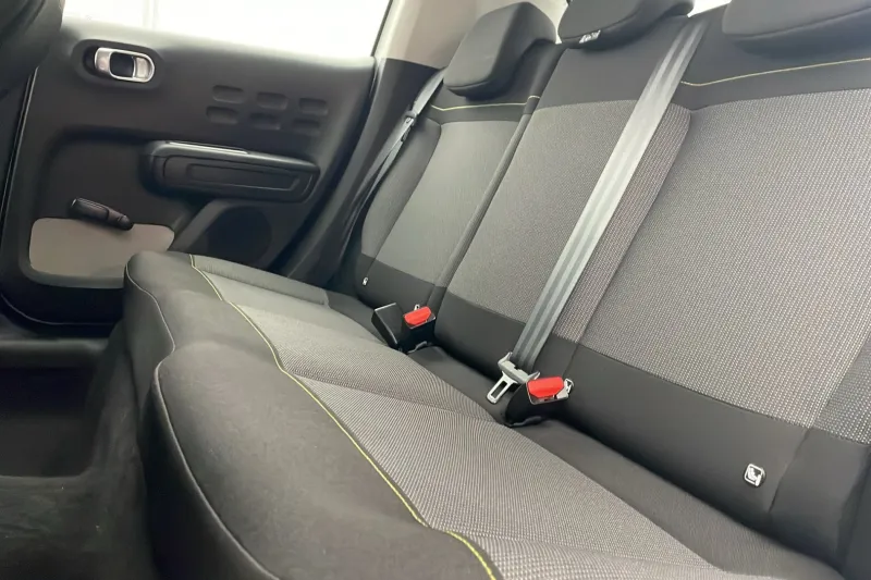 Image secondaire du véhicule 16