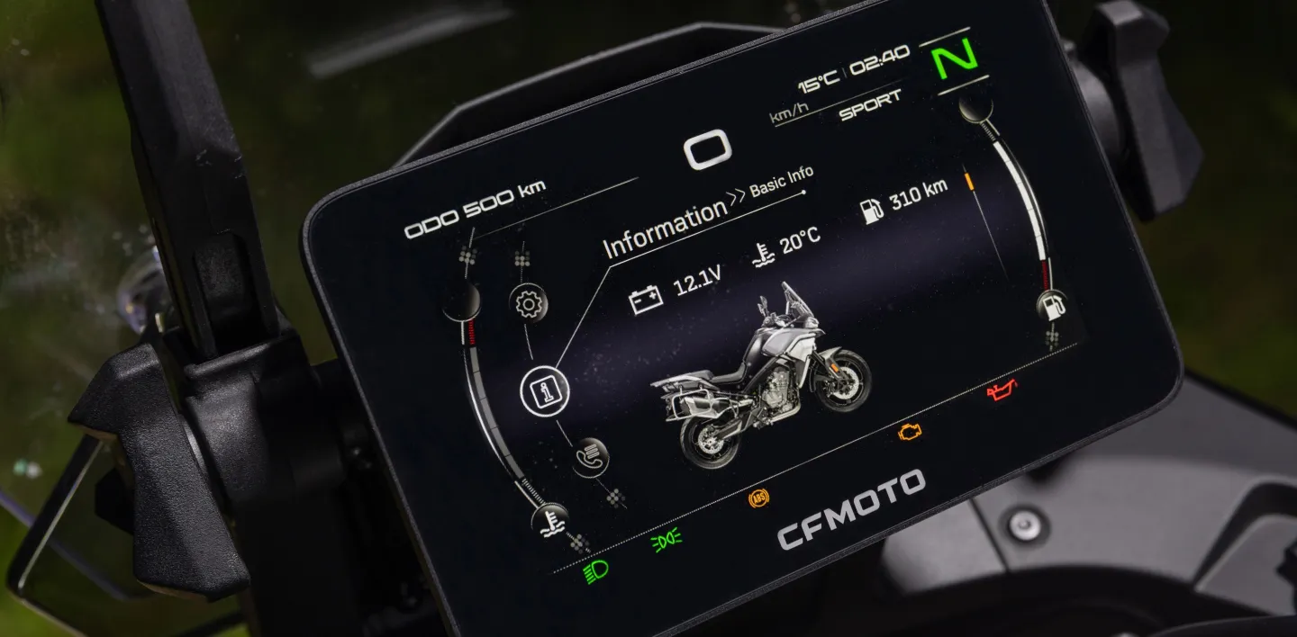 CFMOTO 800MT Sport : Ecran de bord