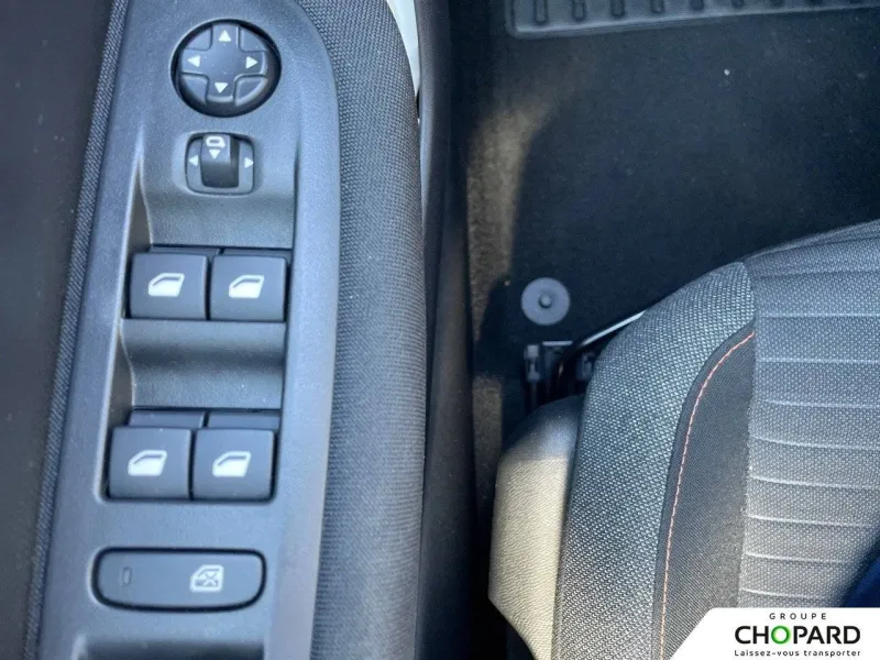 Image secondaire du véhicule 19