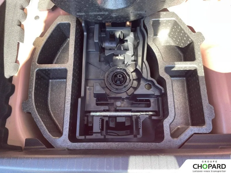 Image secondaire du véhicule 21