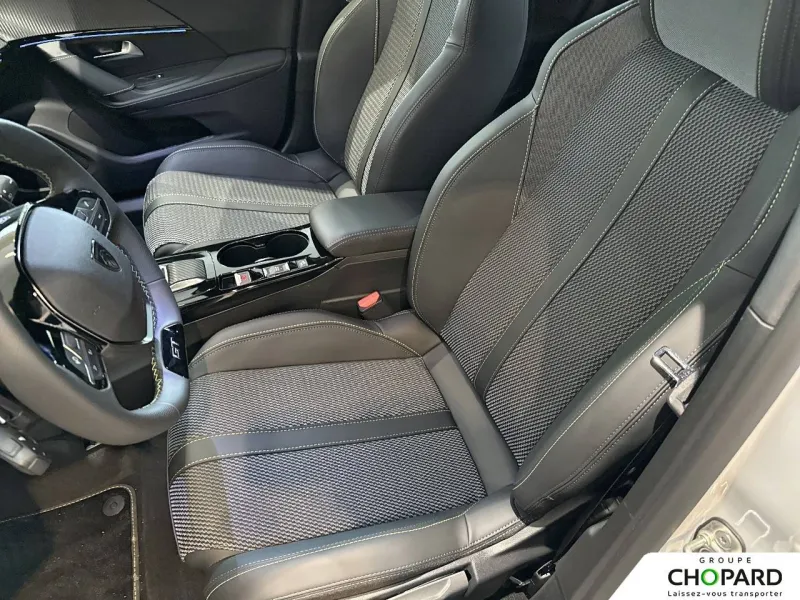 Image secondaire du véhicule 10