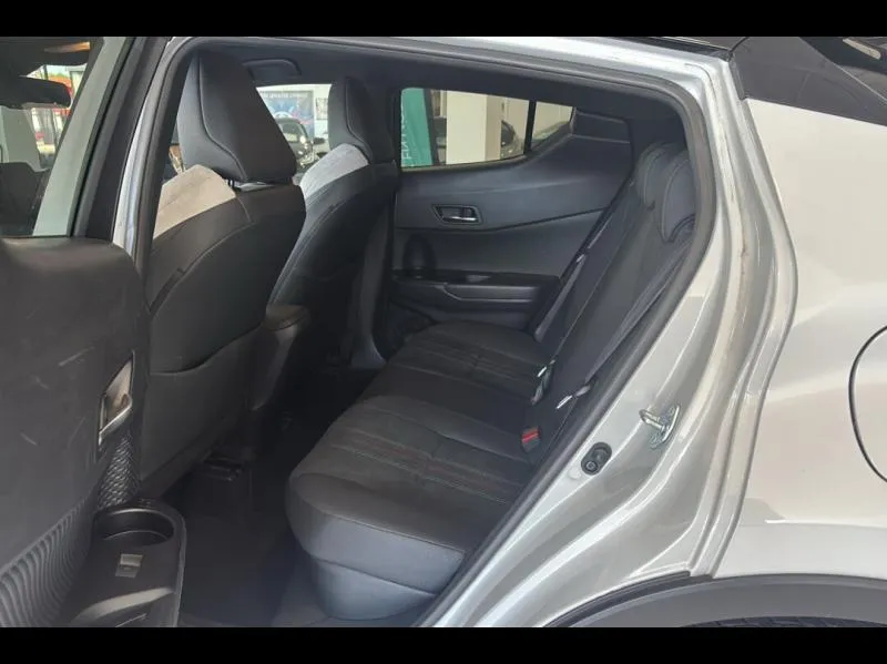 Image secondaire du véhicule 12