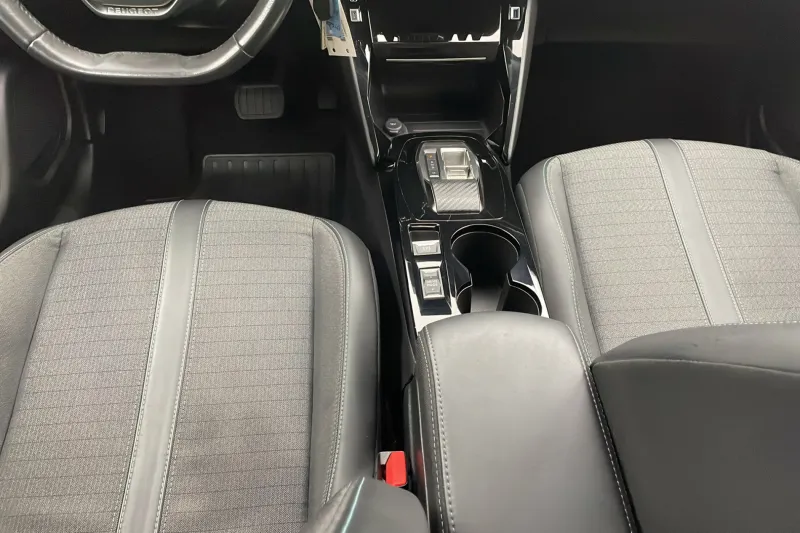 Image secondaire du véhicule 11