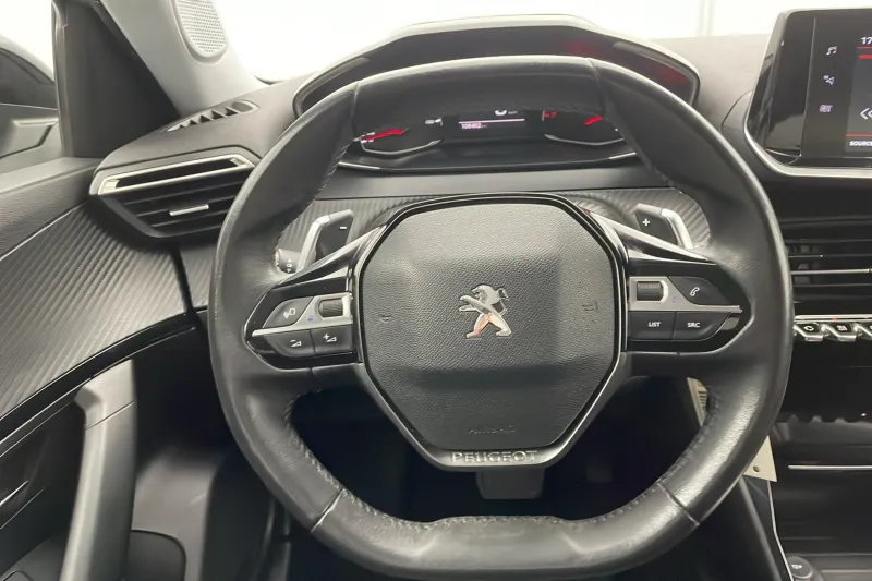 Image secondaire du véhicule 12