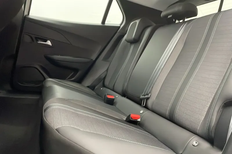 Image secondaire du véhicule 15