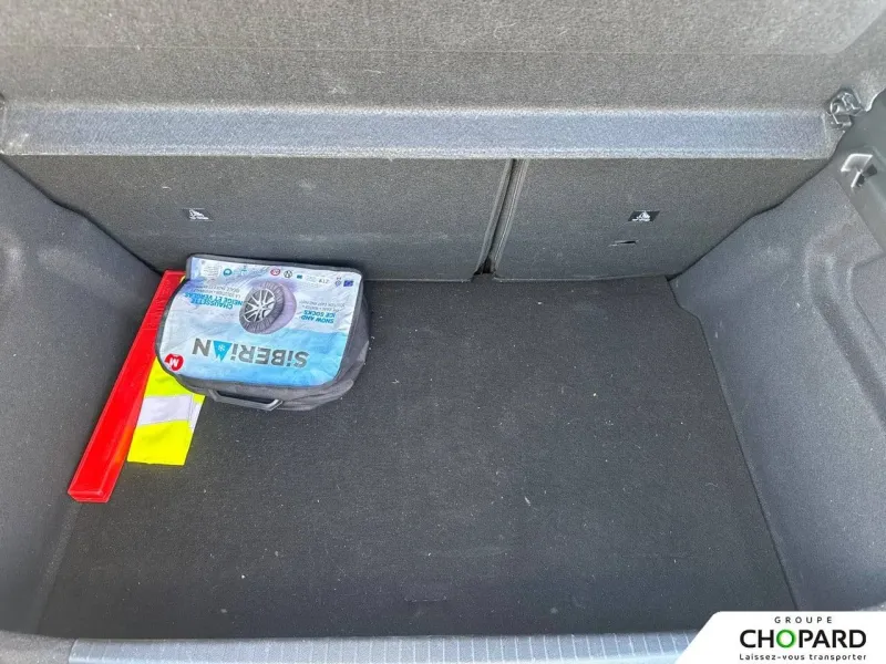 Image secondaire du véhicule 9