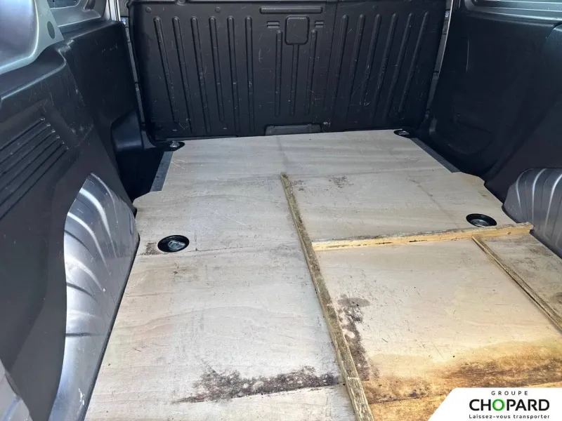 Image secondaire du véhicule 9