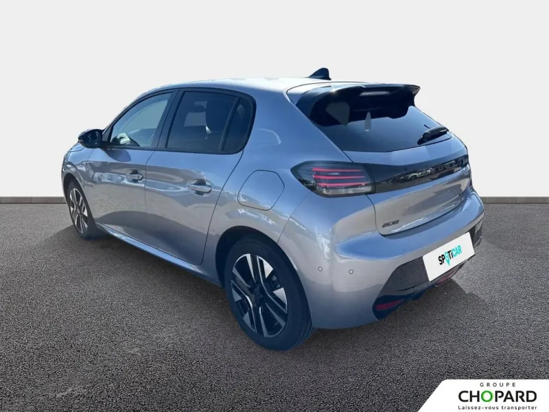 Image secondaire du véhicule 8