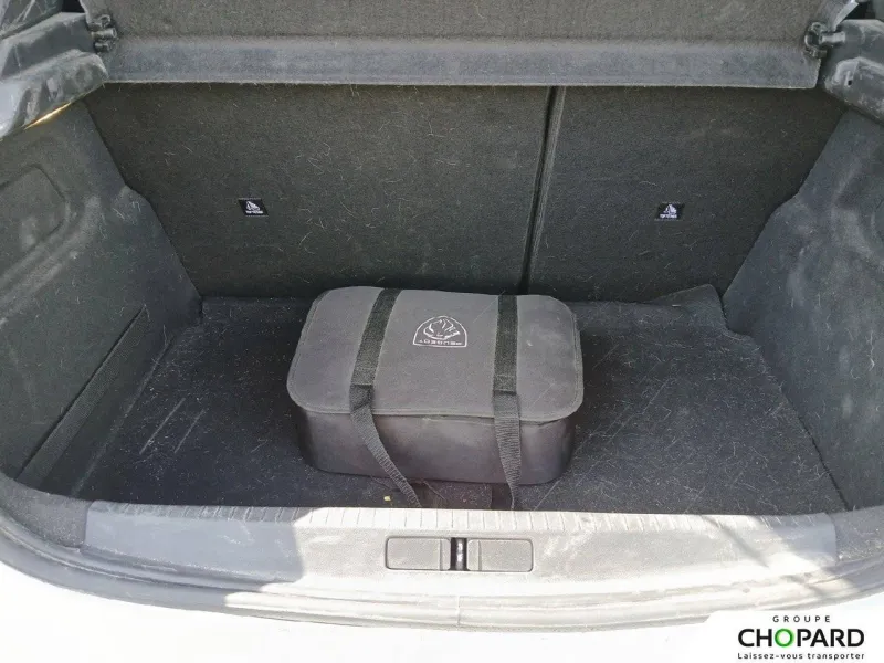 Image secondaire du véhicule 7