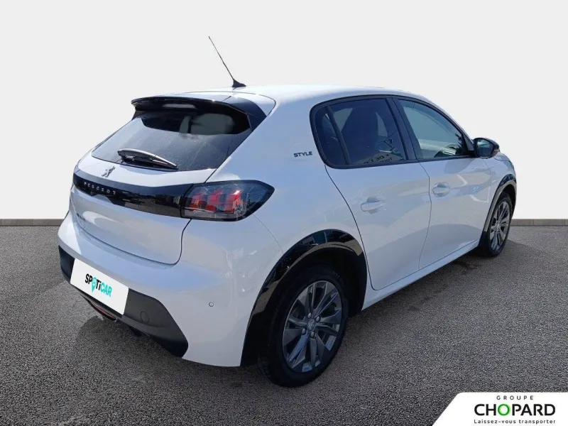 Image secondaire du véhicule 9