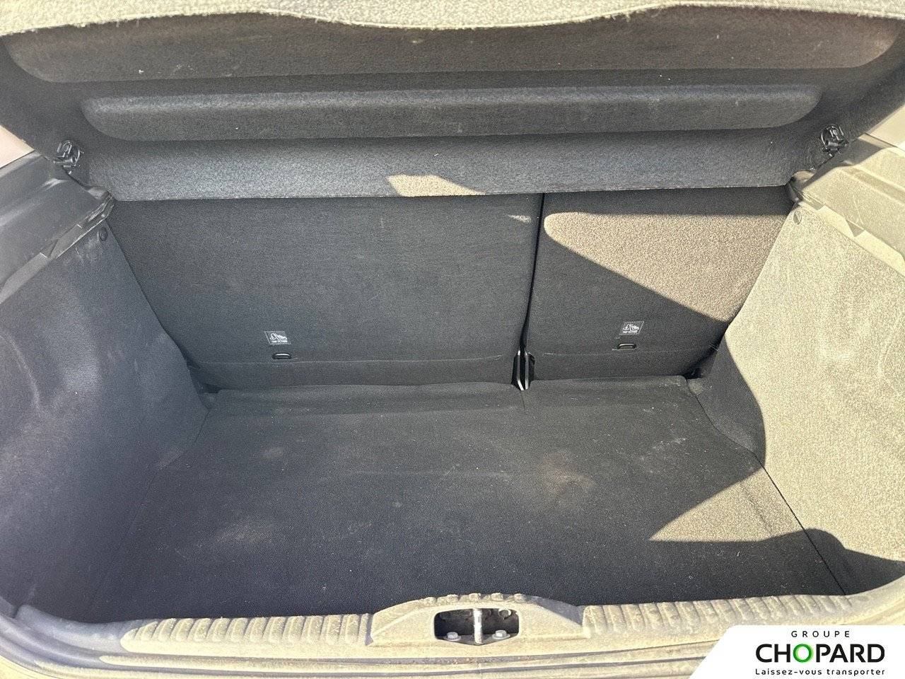 Image secondaire du véhicule 9