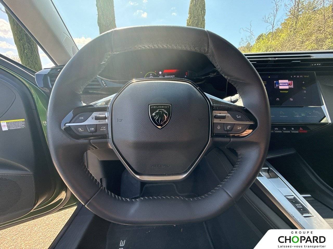 Image secondaire du véhicule 3