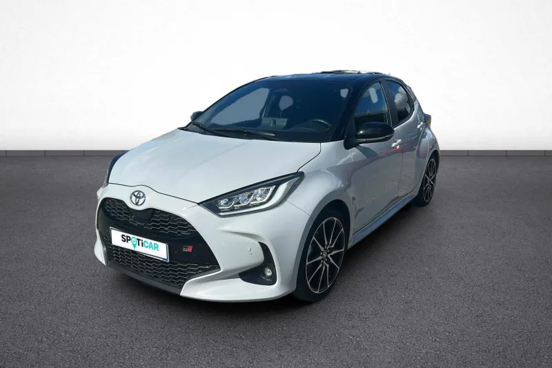 Toyota-YARIS HYBRIDE-d'occasion chez Peugeot Montélimar