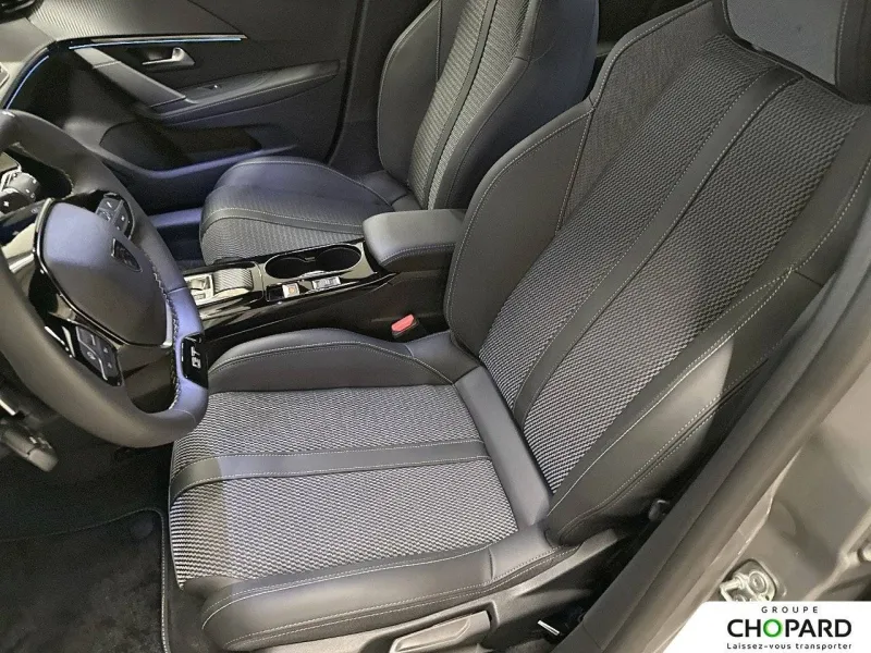 Image secondaire du véhicule 12