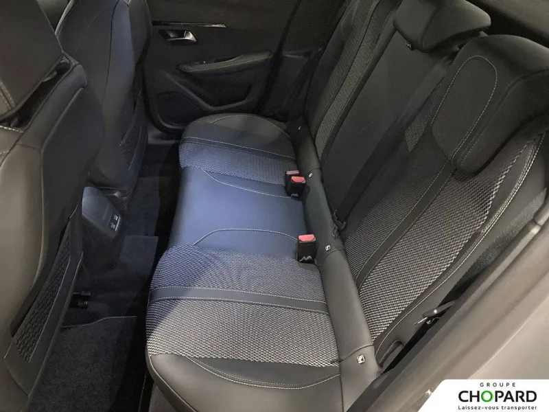 Image secondaire du véhicule 19