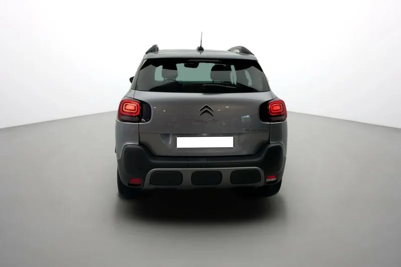 Image secondaire du véhicule 6