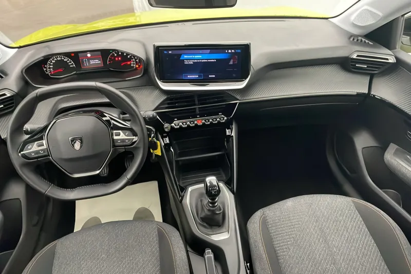 Image secondaire du véhicule 10