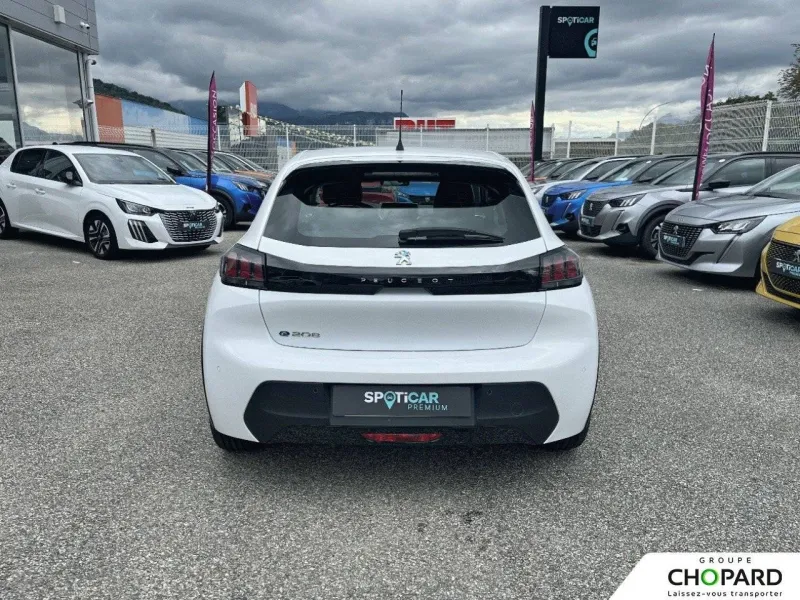 Image secondaire du véhicule 6