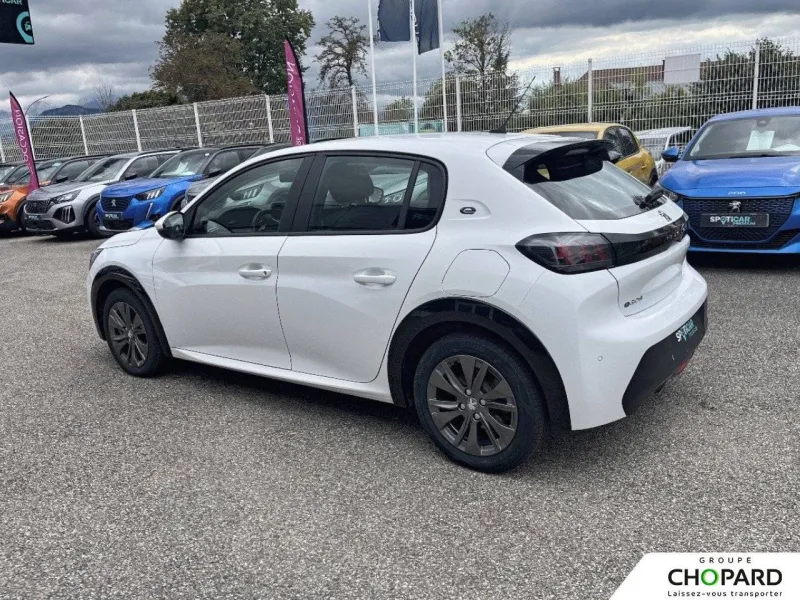 Image secondaire du véhicule 8