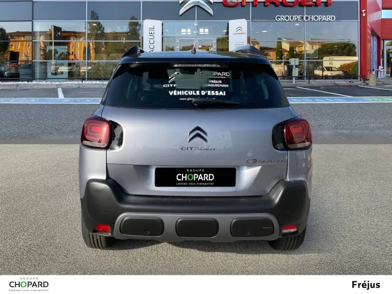 Image secondaire du véhicule 7