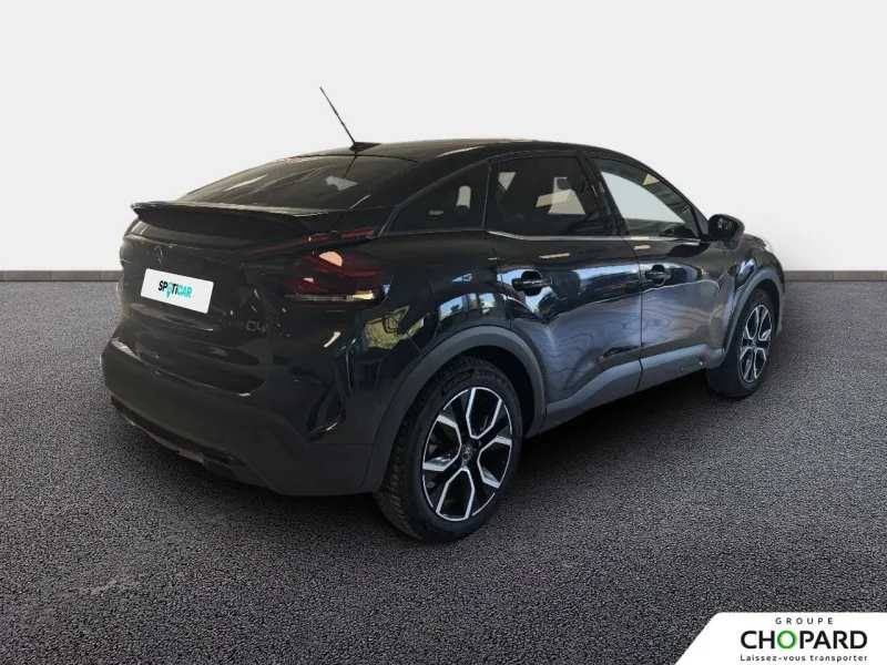 Image secondaire du véhicule 9