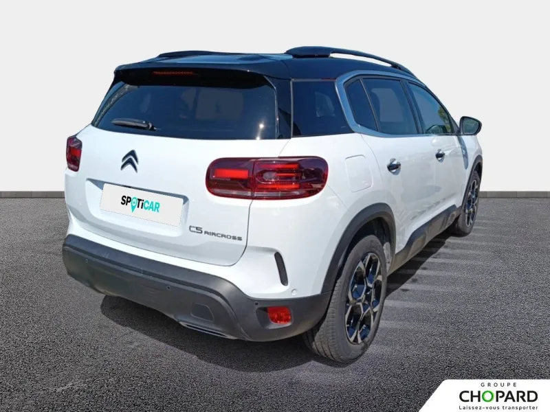 Image secondaire du véhicule 4