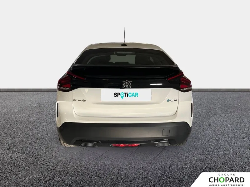 Image secondaire du véhicule 6