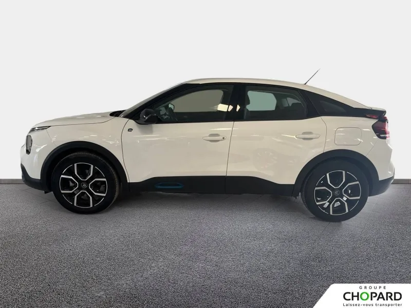 Image secondaire du véhicule 10