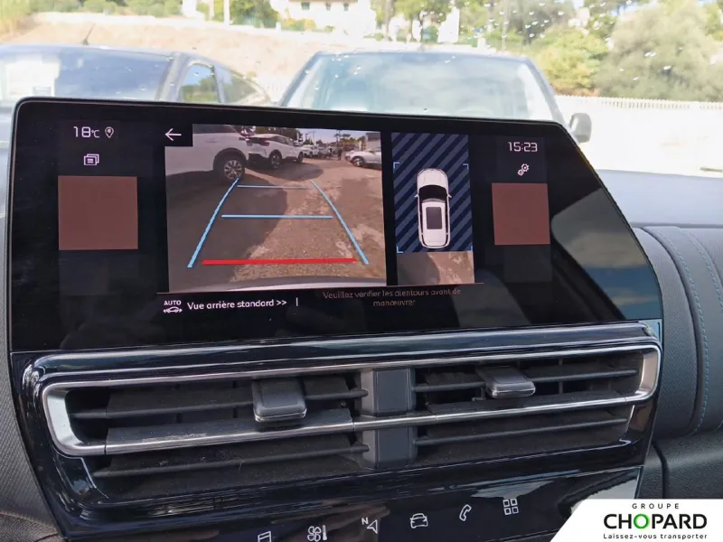 Image secondaire du véhicule 11