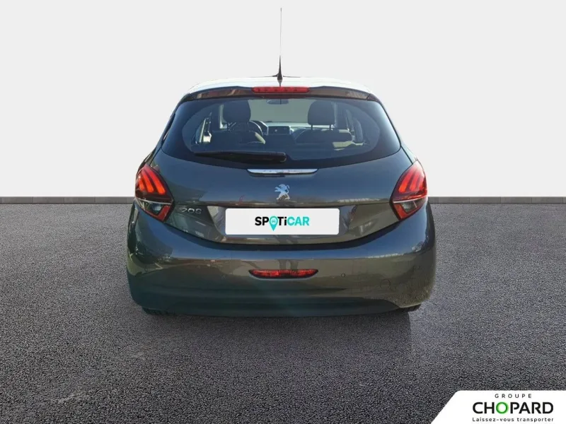 Image secondaire du véhicule 6