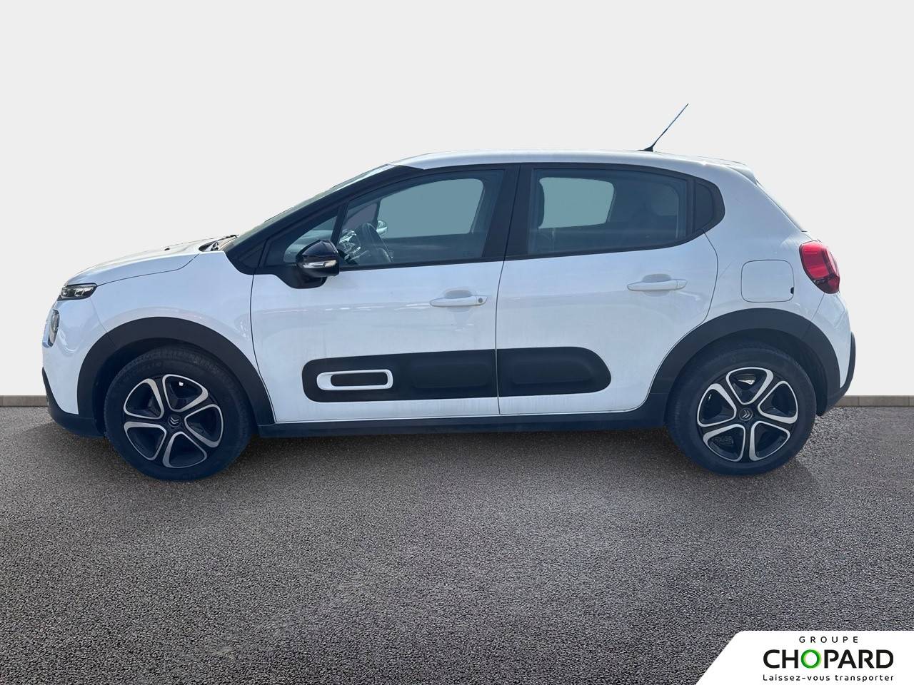 Image secondaire du véhicule 10