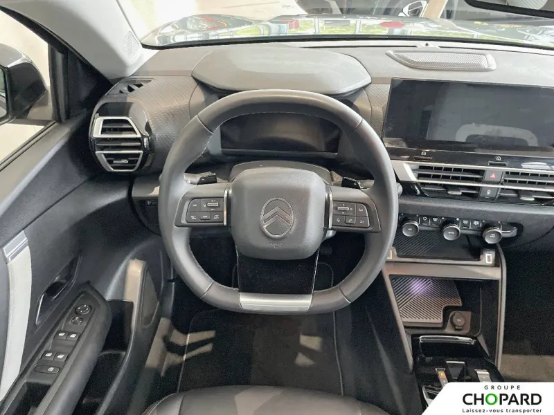 Image secondaire du véhicule 18