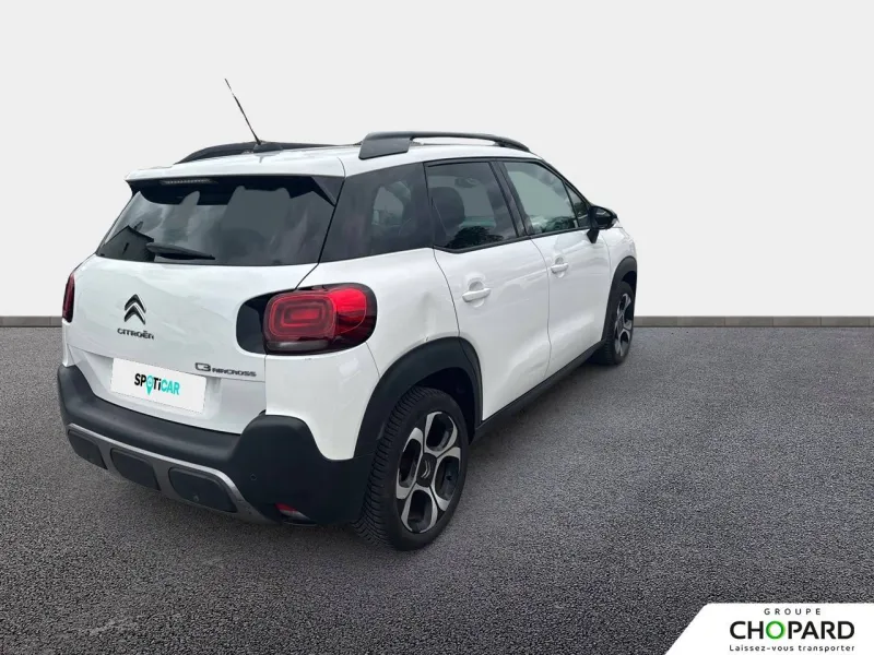 Image secondaire du véhicule 9