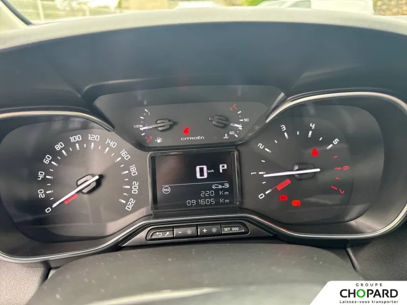 Image secondaire du véhicule 11