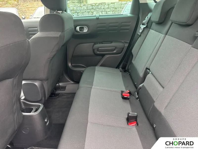 Image secondaire du véhicule 12