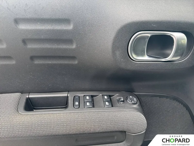 Image secondaire du véhicule 21