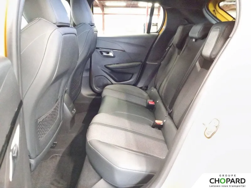 Image secondaire du véhicule 19