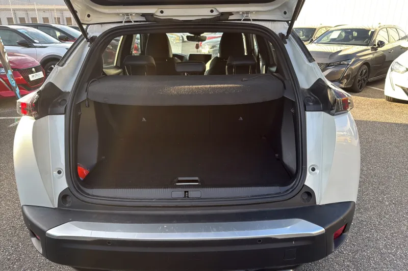 Image secondaire du véhicule 10