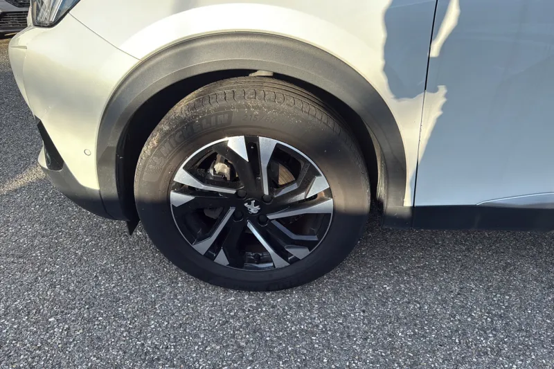 Image secondaire du véhicule 14