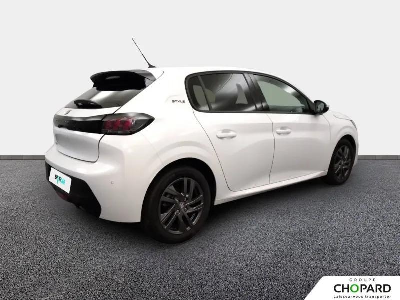 Image secondaire du véhicule 4